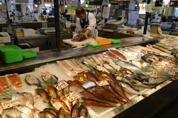 鮮魚センターマリーン　新潟ふるさと村店